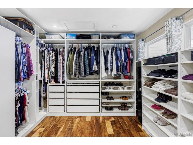 7497 W Cedar Cir, Lakewood, CO 80226