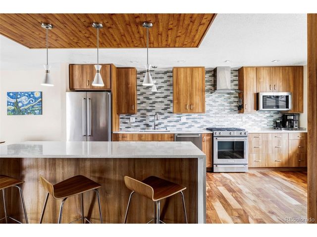 7497 W Cedar Cir, Lakewood, CO 80226