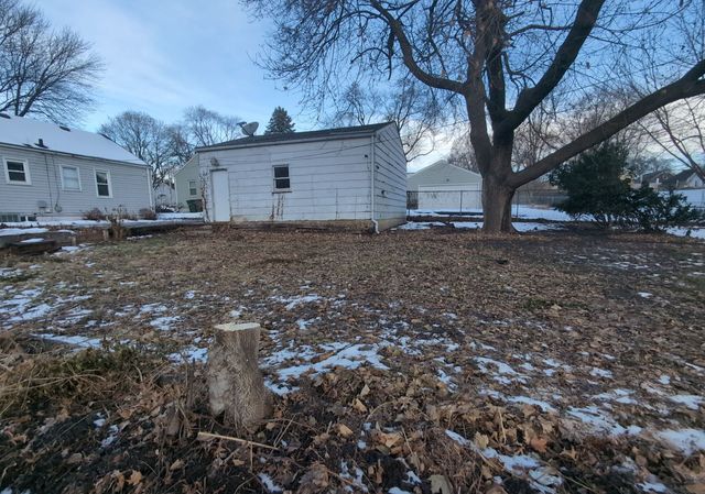 601 11th Street, West Des Moines, IA 50265