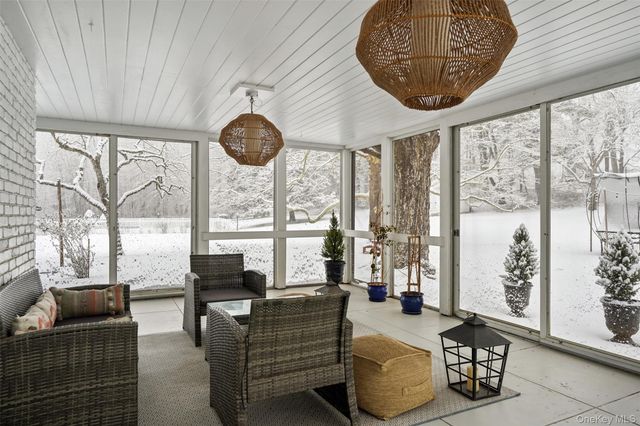 22 Long Meadow Road, Bedford, NY 10506