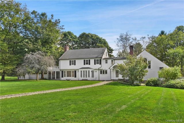 22 Long Meadow Road, Bedford, NY 10506