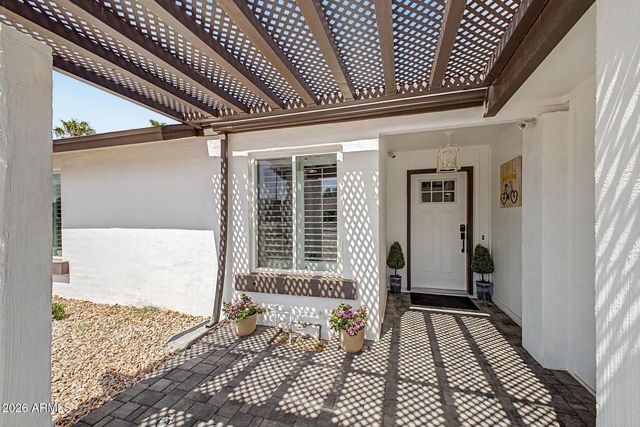 2602 E LARKSPUR Drive, Phoenix, AZ 85032