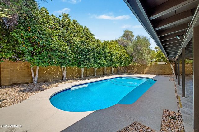2602 E LARKSPUR Drive, Phoenix, AZ 85032
