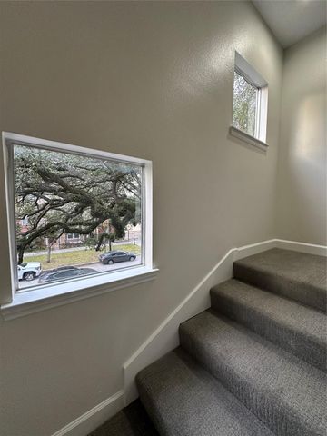 2713 Crawford Street, Houston, TX 77004