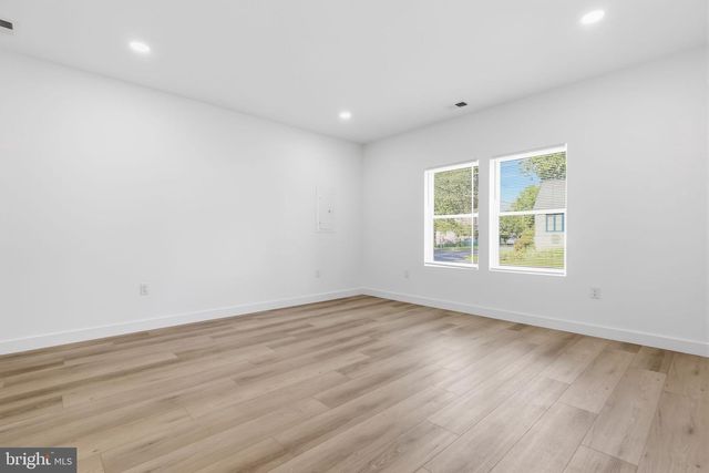 315 WESTMINSTER AVE, Bristol, PA 19007