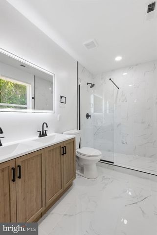 315 WESTMINSTER AVE, Bristol, PA 19007