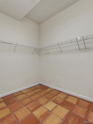 8767 John McKeever Road, Pacific, MO 63069
