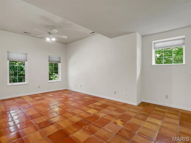 8767 John McKeever Road, Pacific, MO 63069