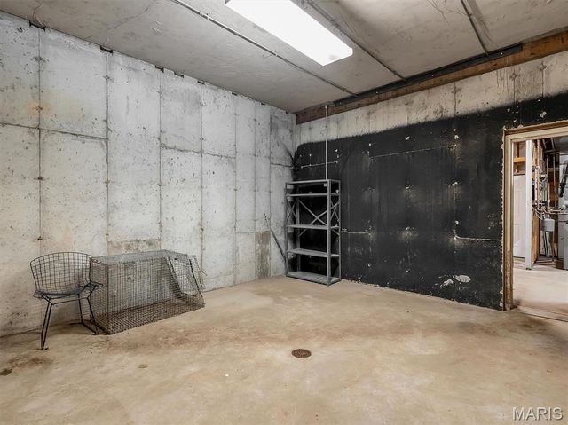 8767 John McKeever Road, Pacific, MO 63069