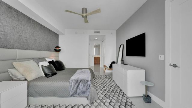 100 E Las Olas Boulevard 2802, Fort Lauderdale, FL 33301