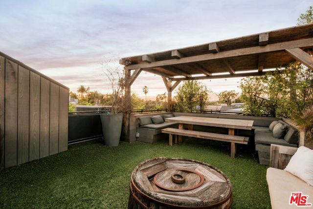 657 Milwood Avenue, Venice (los Angeles), CA 90291