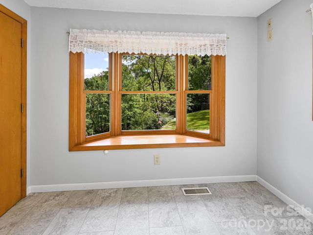 50 Eller Hollow Road, Weaverville, NC 28787