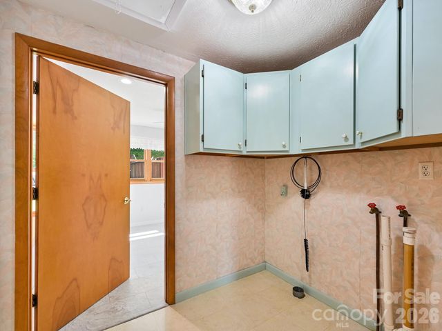 50 Eller Hollow Road, Weaverville, NC 28787