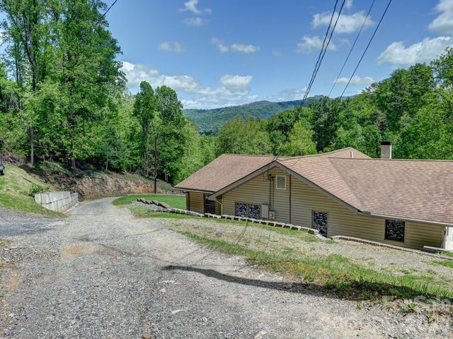 50 Eller Hollow Road, Weaverville, NC 28787