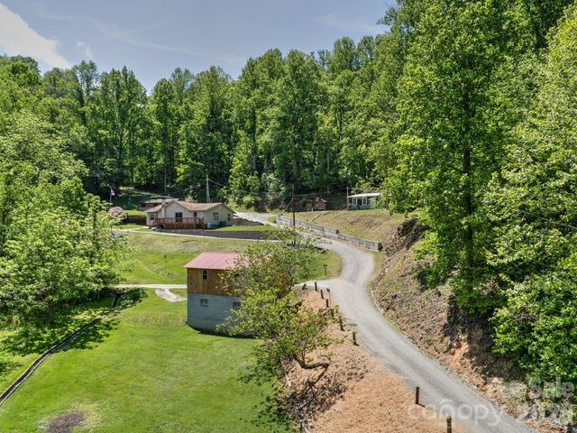 50 Eller Hollow Road, Weaverville, NC 28787