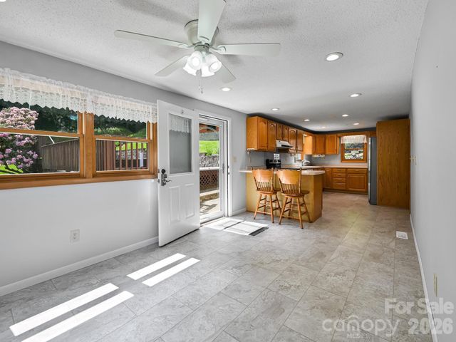 50 Eller Hollow Road, Weaverville, NC 28787