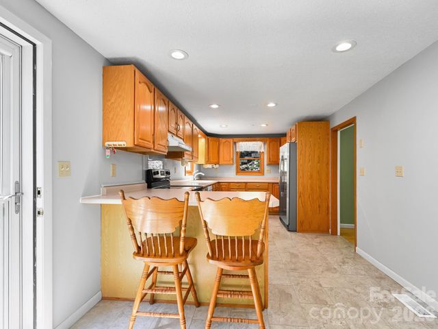 50 Eller Hollow Road, Weaverville, NC 28787