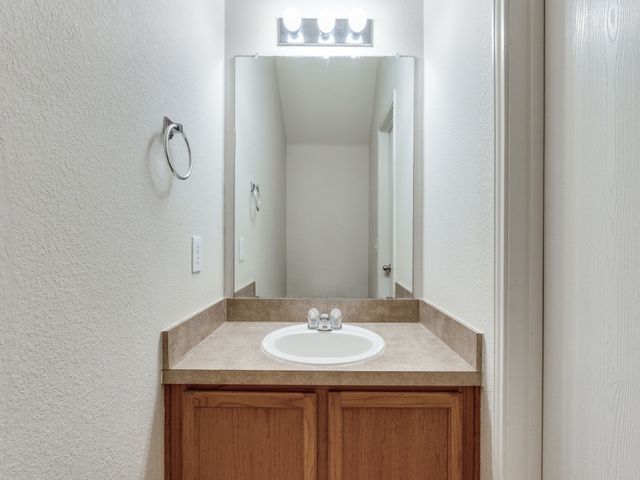 10800 Astor Drive, Fort Worth, TX 76244