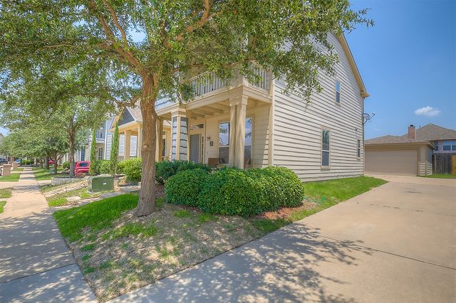10800 Astor Drive, Fort Worth, TX 76244