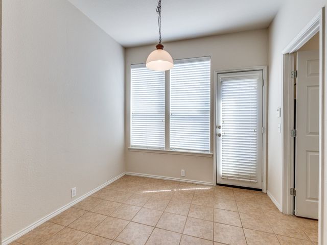 10800 Astor Drive, Fort Worth, TX 76244