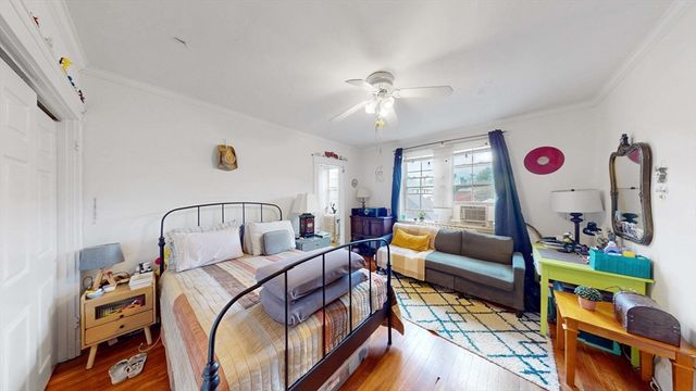 15 Governors Ave 19, Medford, MA 02155