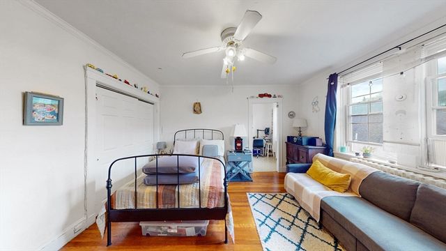 15 Governors Ave 19, Medford, MA 02155