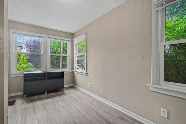 3515 Carlisle Avenue, Latonia, KY 41015