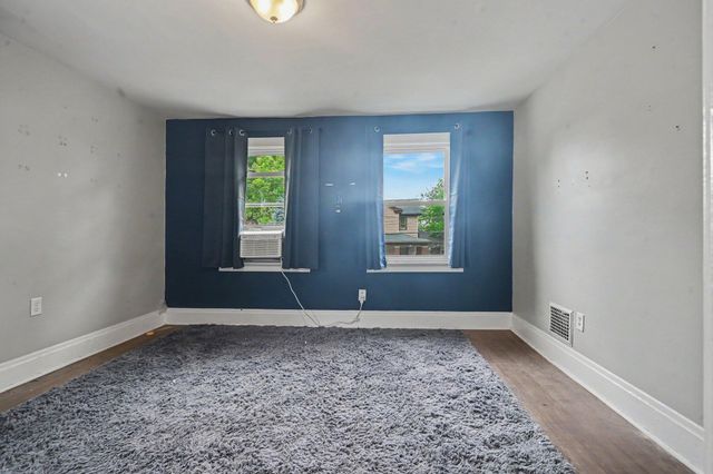 3515 Carlisle Avenue, Latonia, KY 41015