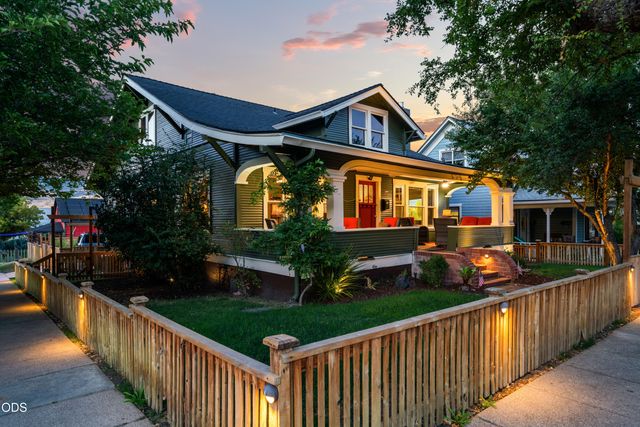 311 B Street, Ashland, OR 97520