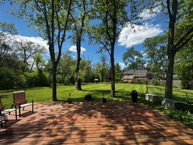 530 Princeton Lane, Deerfield, IL 60015