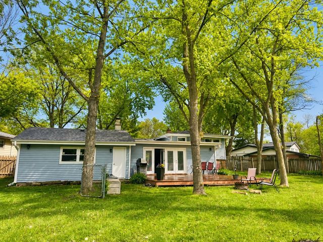 530 Princeton Lane, Deerfield, IL 60015