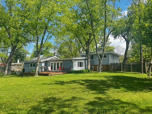 530 Princeton Lane, Deerfield, IL 60015