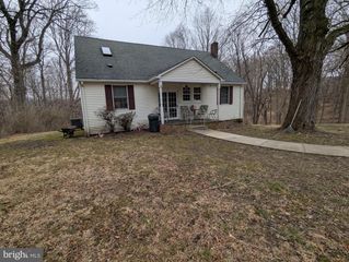 1475 WOODSTOCK RD, Woodstock, MD 21163