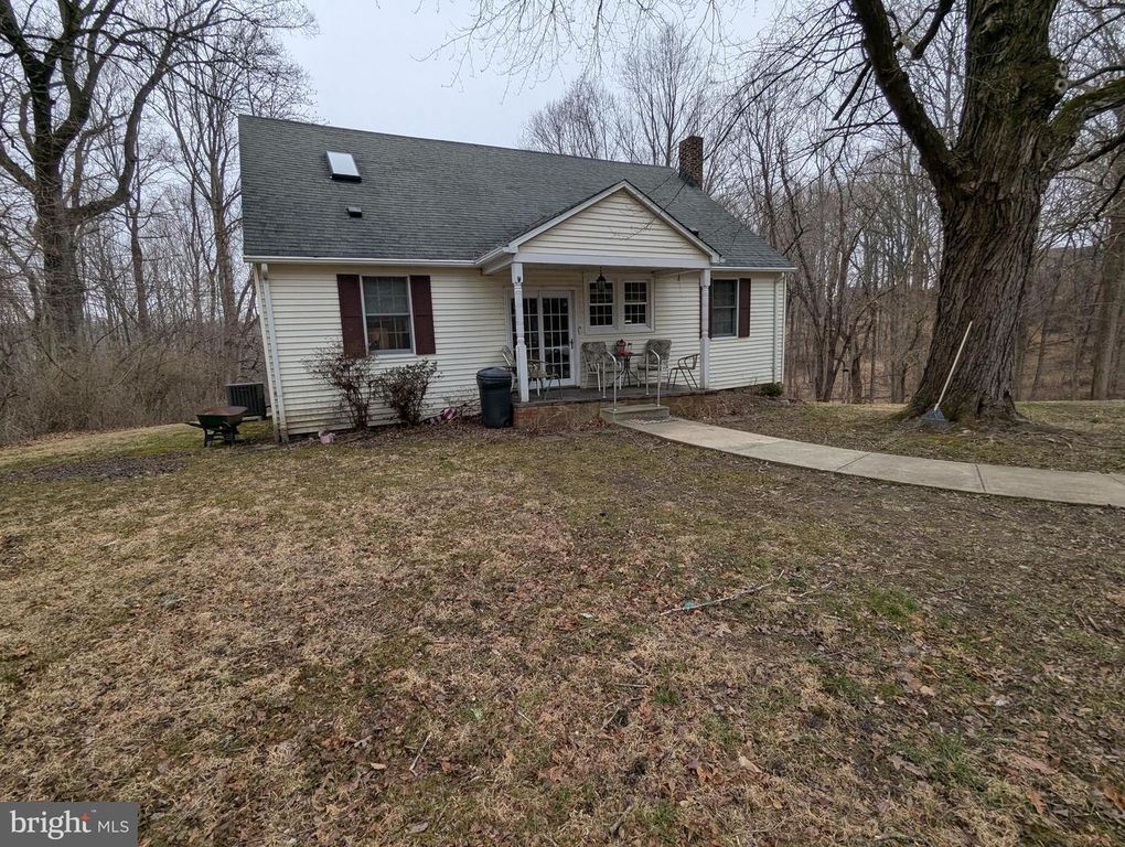 1475 WOODSTOCK RD, Woodstock, MD 21163