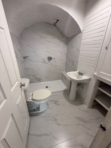 2137 Hondo Avenue, Dallas, TX 75219