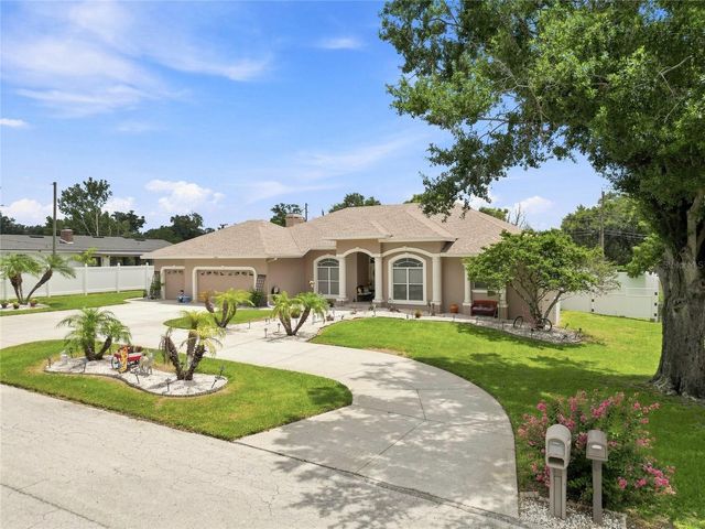 5008 LAKEVIEW BOULEVARD, Lakeland, FL 33813