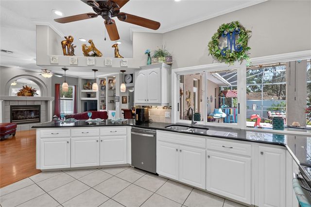 5008 LAKEVIEW BOULEVARD, Lakeland, FL 33813