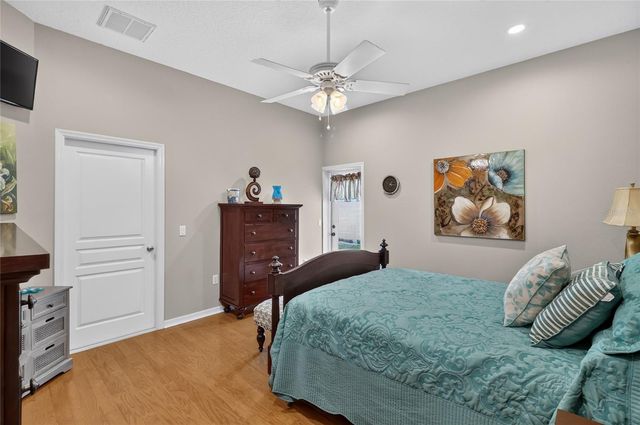5008 LAKEVIEW BOULEVARD, Lakeland, FL 33813