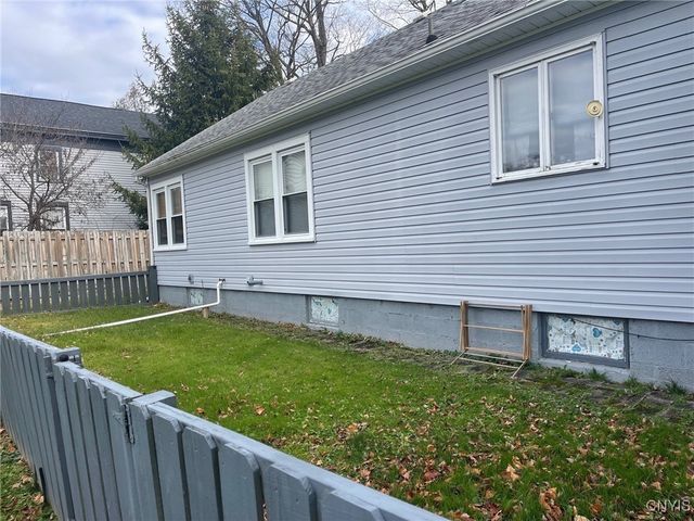 57 State Street, Vernon, NY 13421