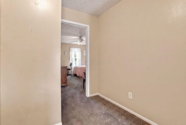 4649 Hobson Drive, 12C, Columbus, OH 43228