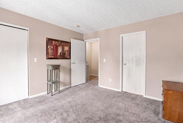 4649 Hobson Drive, 12C, Columbus, OH 43228