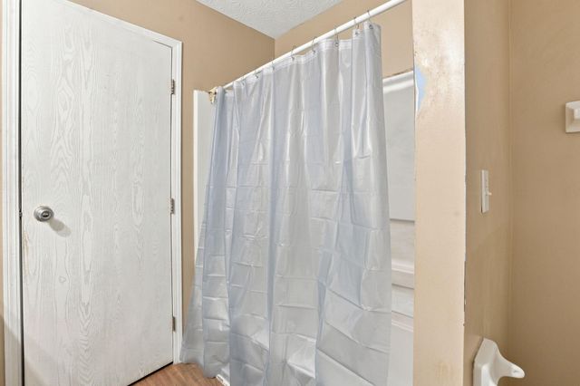 4649 Hobson Drive, 12C, Columbus, OH 43228