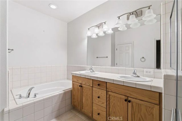 2450 Como Corte, Chowchilla, CA 93610