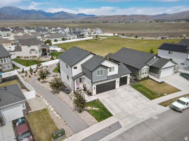 7889 N BRISTLECONE RD, Eagle Mountain, UT 84005