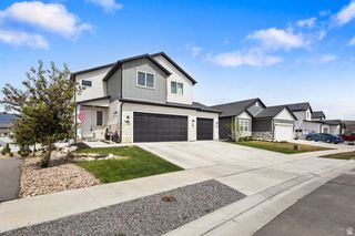 7889 N BRISTLECONE RD, Eagle Mountain, UT 84005