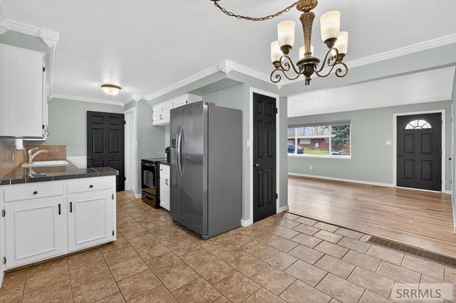 1242 E Alameda Road, Pocatello, ID 83201