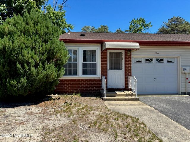 14 Easton Drive A, Whiting, NJ 08759