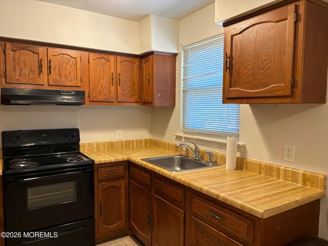 14 Easton Drive A, Whiting, NJ 08759