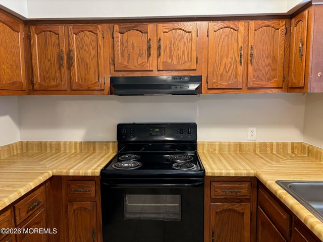 14 Easton Drive A, Whiting, NJ 08759