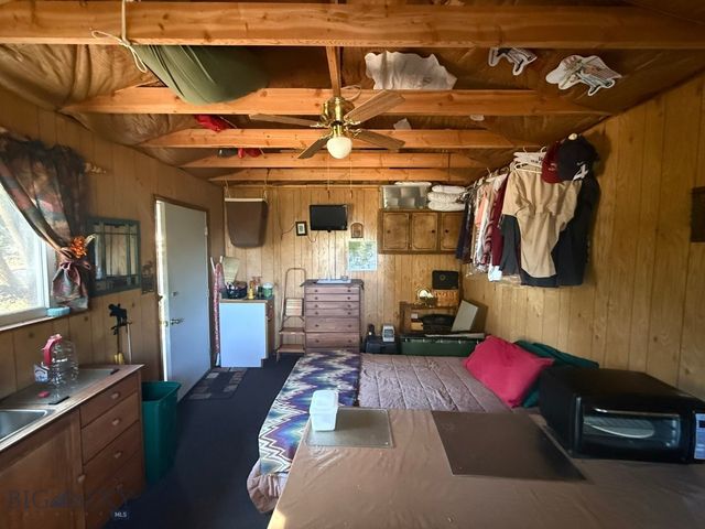 91 Upper Radar Creek Road, Whitehall, MT 59759